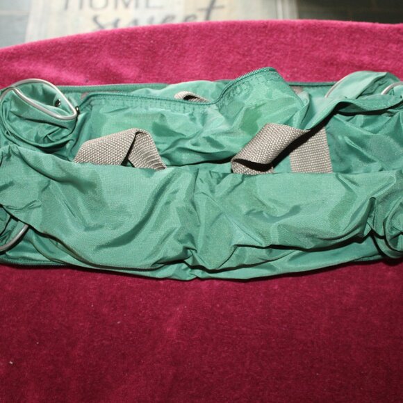 Vintage Time Magazine Duffle Bag Tote Green Zipper Closure Foldable Compact - Picture 2 of 7